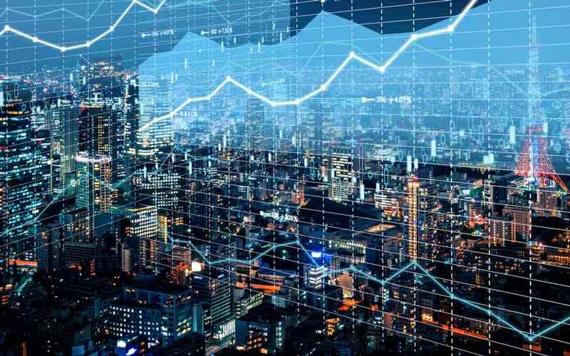 Year 2022 in retrospect and economic outlook for 2023