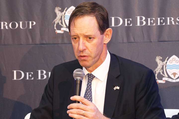 De Beers unfazed by competitors fancying their chances in Botswana deal