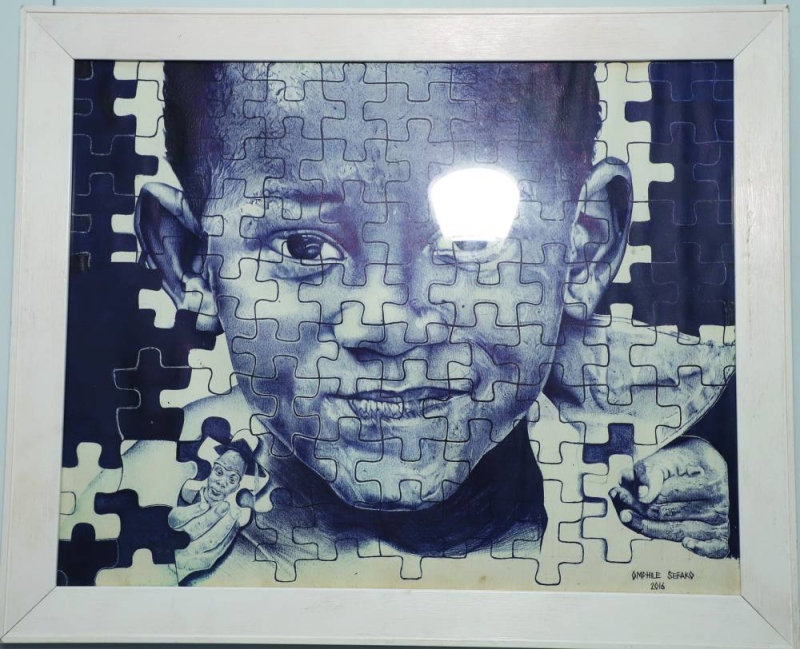 Sefako, Lunga display vibrant exhibition