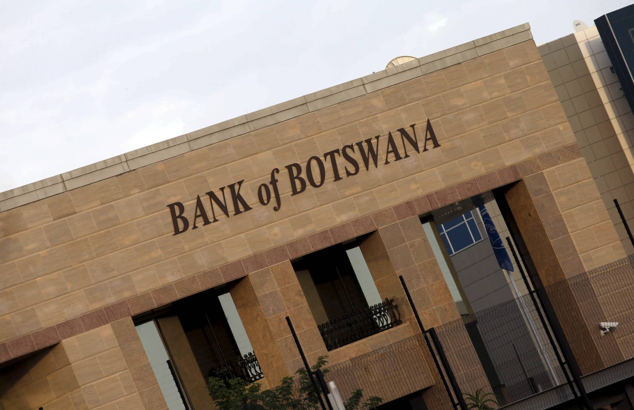 Botswana to allow currency to depreciate quicker with economy under pressure