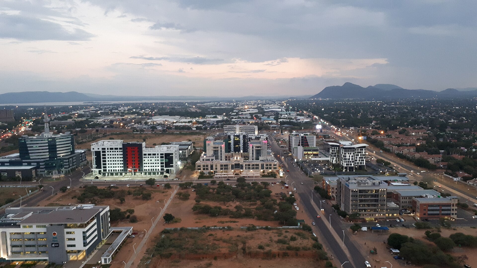 Botswana Cut Again by Moody&rsquo;s, Now Two Steps Above Junk as Diamonds Slump
